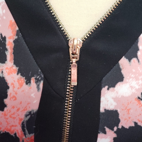 dress - Picture 6 of 6